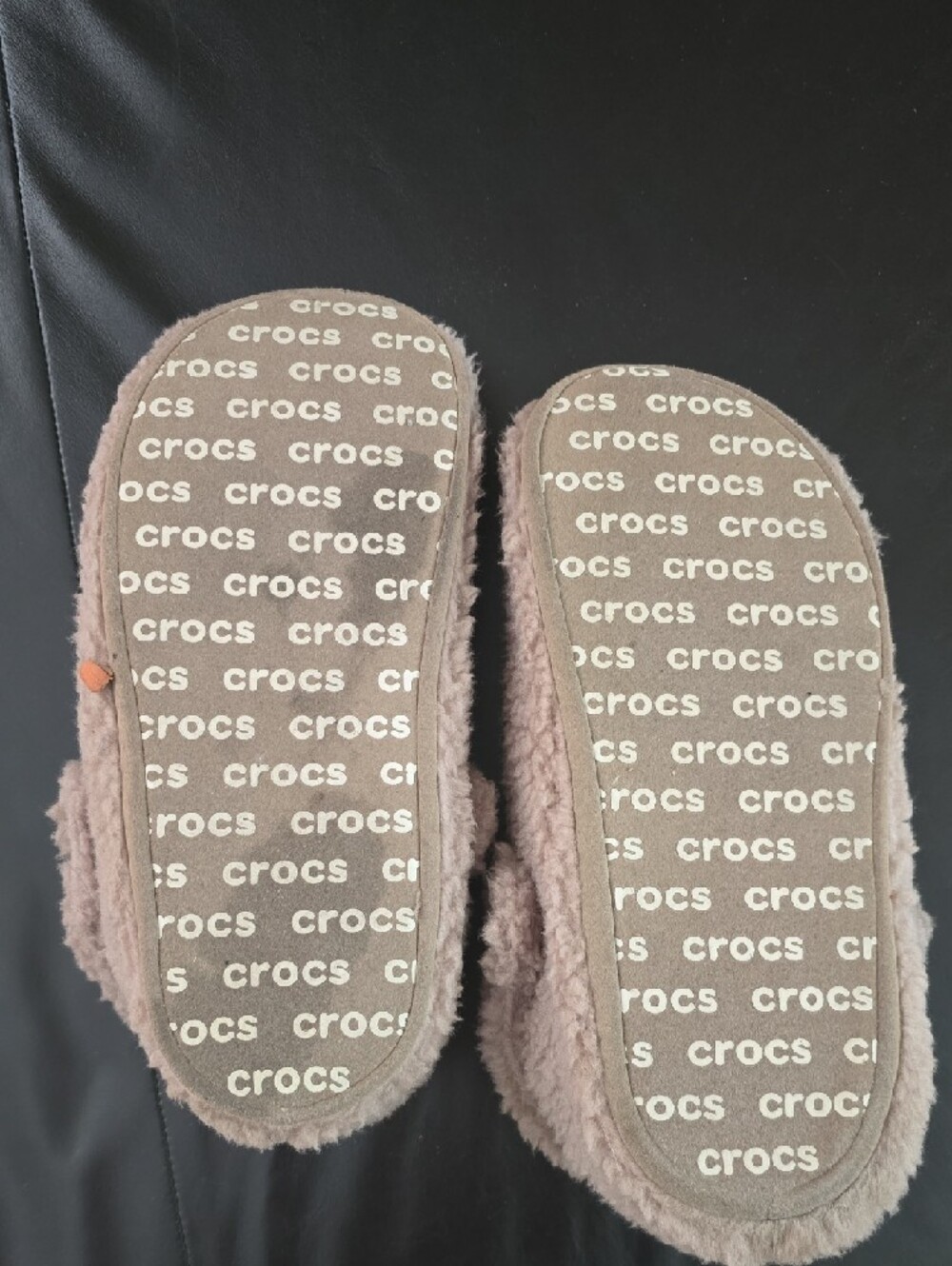 CROCS Plush Sherpa Slip-On Slippers in Khaki. Teddy Bear CROCS! - Picture 4 of 8